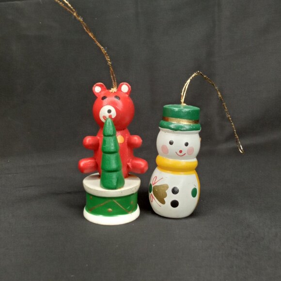 Vintage Christmas Ornament Set Of 2 Wood Snowman & Bear Handpainted 1980s - Picture 2 of 7